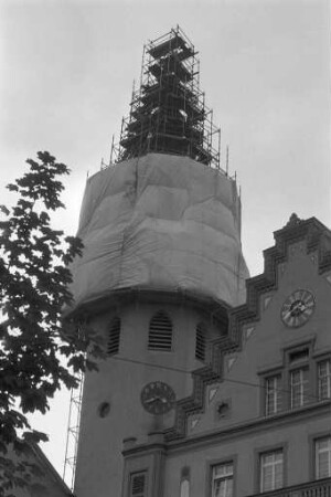 Evangelische Stadtkirche Durlach. Reparatur und farbliche Neugestaltung des oberen Teils des Kirchturms