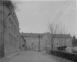 Fraureuth (Kr.Werdau). Ehemalige Früchteverwertung, Hauptstraße, Straßenansicht