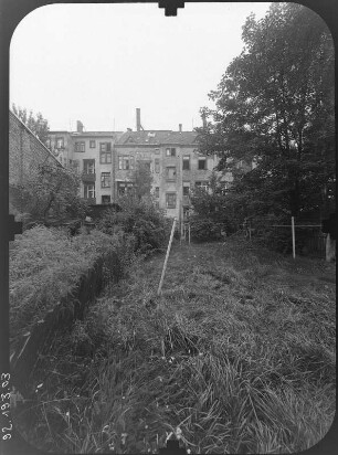 Pirna, Maxim-Gorki-Straße 16. Wohnhaus (1900). Hoffront
