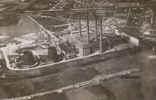 Luftbild Werk II mit Hochbunker. Foto: Aero-Lloyd, Nr.7743 vom Sommer 1923