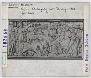 Lyon: Museum, Röm. Sarkophag mit Triumph des Bacchus