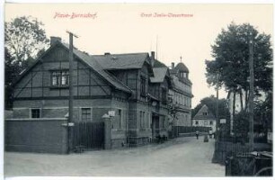 Plaue-Bernsdorf. Ernst Iselie Clausstraße