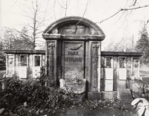 Grabanlage der Familie Herrmann