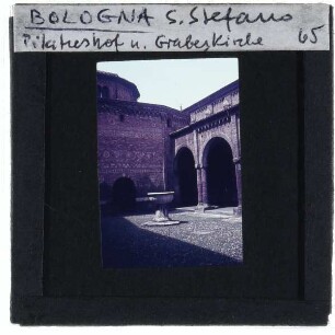 Bologna, S. Stefano : Pilatushof