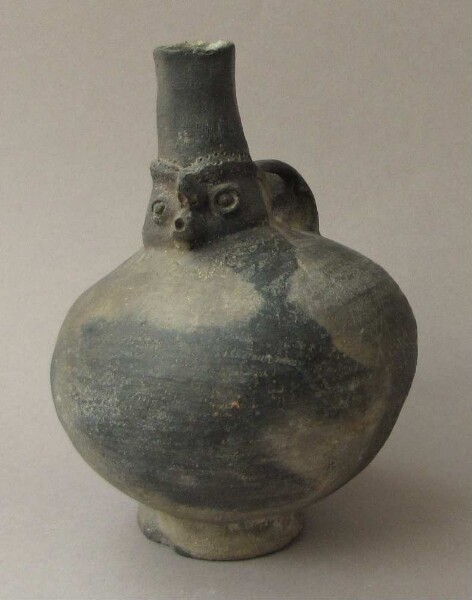 Clay vessel