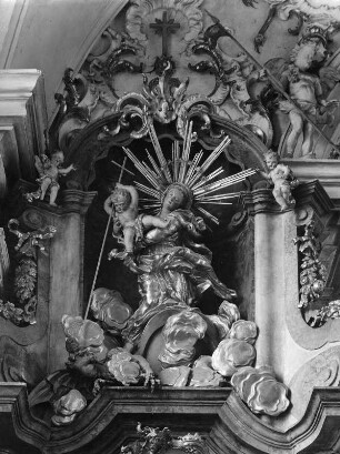 Nördlicher Seitenaltar : Nördlicher Seitenaltar (1712/1717; D. Zimmermann). Biberbach Kreis Augsburg, Pfarr- und Wallfahrtskirche Sankt Jakobus der Ältere und Laurentius