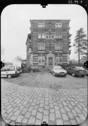 Dresden-Laubegast, Hermannstädter Straße 1. Wohnhaus (ehem. Bismarck-Hotel). Giebelfront