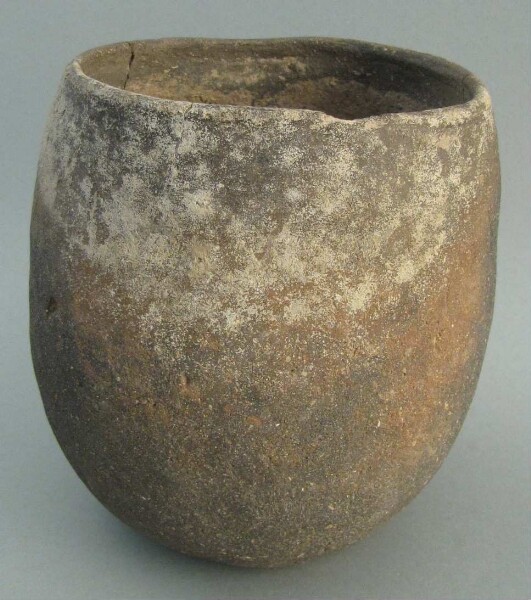 Clay vessel