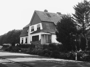 Wohnhaus; Grebenhain, Lauterbacher Straße 7, Lauterbacher Straße 9