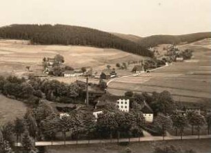 Neuwernsdorf (Neuhausen-Neuwernsdorf). Ortsteilansicht. Blick nach Osten