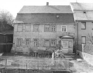 Adorf. Wohnhaus, Am Graben 6. Straßenfront