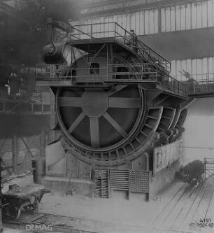 Roheisenmischer für 1000 Tonnen : Technikgeschichte | Technik und Wirtschaft | Roheisen und Gußeisen | Stahl