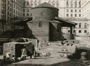 Bulgarien, Sofia. Kirche Sveti Georgi (Heiliger Georg), errichtet im 4. Jahrhundert als römisches Bad, im 6. Jahrhundert unter Justinian umgebaut