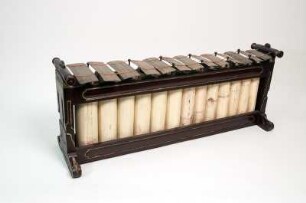 gender barung (Gamelan, pélog)