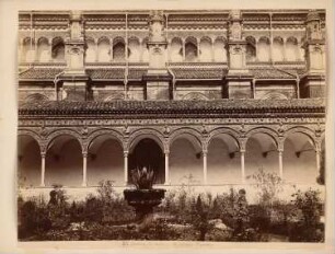 Kloster Certosa di Pavia: Kleiner Kreuzgang des Karthäuserklosters