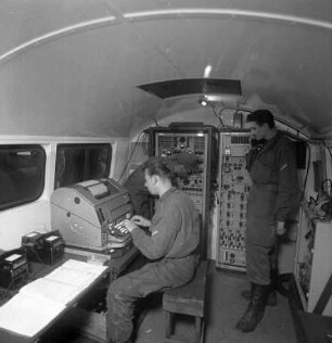 Fernmeldeübung der in der Neureuter Kaserne stationierten Luftwaffen-Fernmeldeabteilung 121.