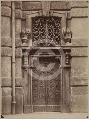 Portal an der Universität Breslau