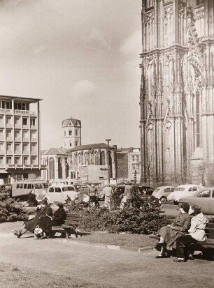 St. Andreas, Köln, vom Roncalli-Platz aus gesehen