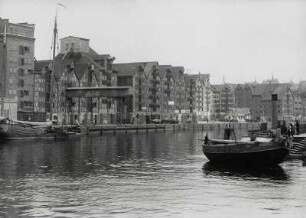 Königsberg, Speichergebäude : Königsberg (Kaliningrad/Russland). Speichergebäude, Lastadienstraße. Ansicht vom Hundegatt