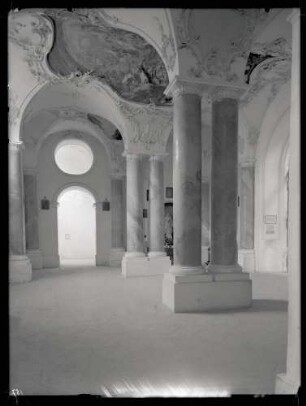 Vorhalle der Klosterkirche