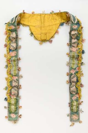 Palatine mit Monogramm "N L"