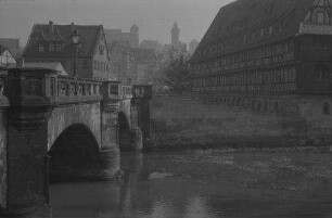 Nürnberg: Maxbrücke mit Fachwerkhaus, Studentenwohnheim