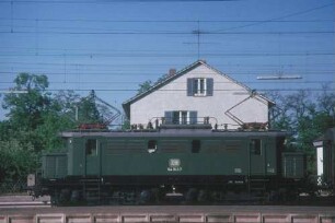 Gäubahn Stuttgart West Lok 144 022 Nahverkehrszug