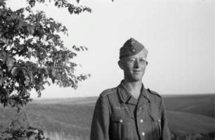 Zweiter Weltkrieg. Frontbilder. Sowjetunion. Angehöriger der deutschen Wehrmacht