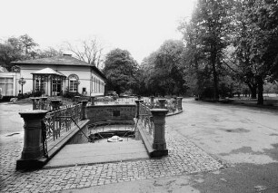 Kurpark, Kaiser-Brunnen; Bad Homburg, Kisseleffstraße 35 (Kaiser-Friedrich-Promenade)