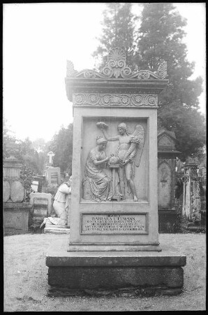 Annaberg. Grabdenkmal der Babara Uttmann