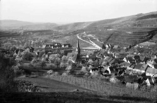 Bickensohl: Blick von oben auf Bickensohl