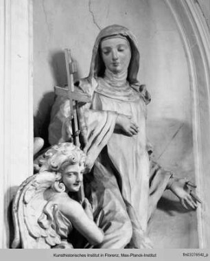 Standfigur der heiligen Rita