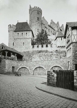 Stolberg, Burg : Stolberg. Burg. Ansicht mit Rundturm von Nordosten