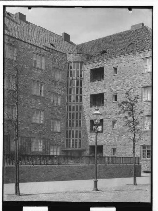 Baublock Schützenstr. Nr. 6 : [Außenansicht Treppenhaus]