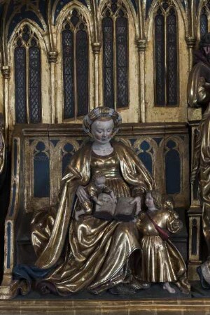 Sippenaltar — Kleine Heilige Sippe mit weiblichen Heiligen — Maria Salome mit ihren zwei Söhnen