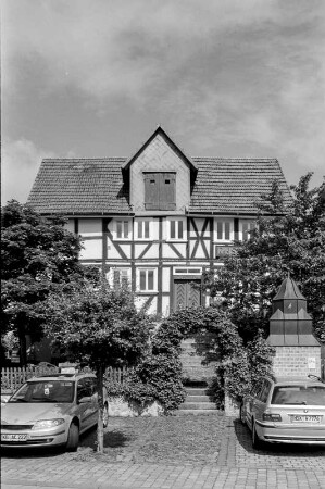 Wohnhaus (Wohnhaus, Fachwerk); Vöhl, Basdorfer Straße 9