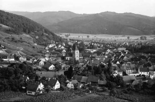 Staufen: Vom Schlossberg auf Staufen