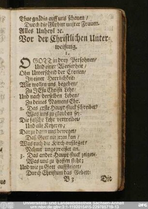 Vor der Christlichen Unterweisung.