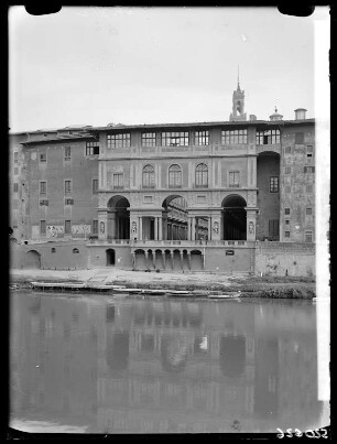 Florenz: Durchgang zu den Uffizien