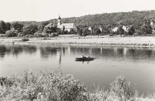 Hosterwitz bei Dresden. Kirche St. Marien am Wasser. Ansicht von Westen