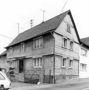 Fachwerkwohnhaus; Ortenberg, Hauptstraße 30