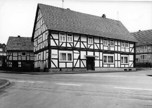 Witzenhausen, Obere Bachstraße 1
