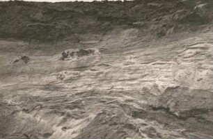 Kiesgrube ö Georgewitz bei Löbau. Gut geschichtete, fluvioglaziale altpleistozäne Sand-und Kieslager unter Blocklehmschichten