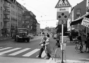 Freiburg: Blindenübergang in der Habsburgerstraße