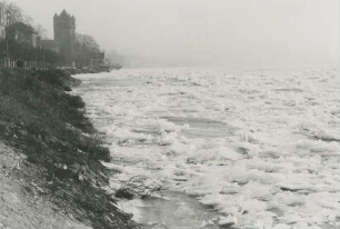 Eisstauung bei Eltville/Rhein 1954