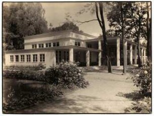 Deutsche Gartenbau- und Schlesische Gewerbe-Ausstellung (GUGALI), Liegnitz: Ausstellungspavillon