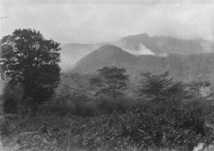 West Usambara : Die Landschaft an der Westseite des westlichen Usambara-Gebirges