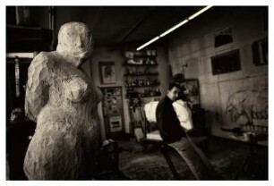 KRISTOF GRUNERT IN SEINEM ATELIER