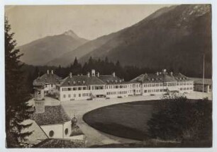 Wildbad Kreuth: Außenansicht des Kurhauses