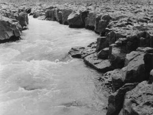 Fluss einer Lavawüste, Island
